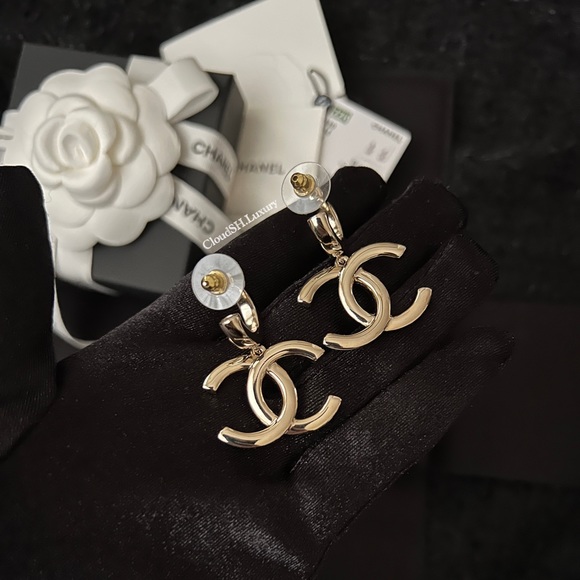 Auth BN Chanel Classic CC Logo Gold Dangle Earrings - Picture 2 of 8
